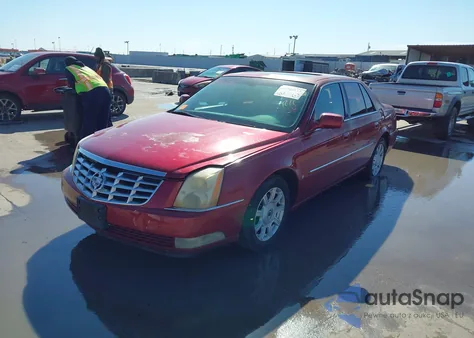 2008 Cadillac Dts 1Sb z USA, uszkodzony, nr VIN 1G6KD57Y28U205123